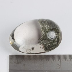 Green ghost quartz 67,7ct